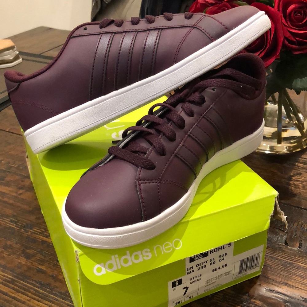 New adidas neo sneakers with cloud foam footbed!